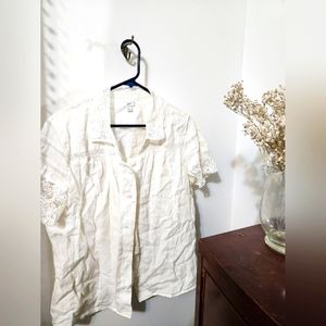 J Jill size Large cream colored button down short sleeve top